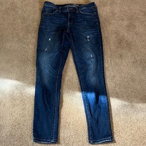 Universal Thread Jeans